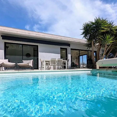 Villa -la Madile- Piscine Chauffee